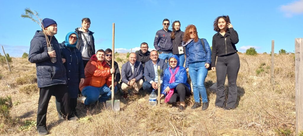 Bandırma Cumhuriyet Ormanı Projesi Devam Ediyor